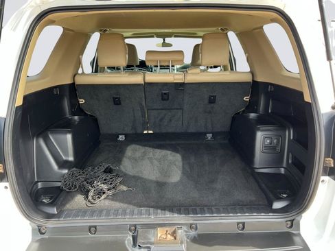 Used 2019 Toyota 4Runner SR5 Premium AWD/4WD image 20