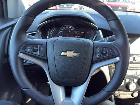 Used 2018 Chevrolet Trax Premier image 15
