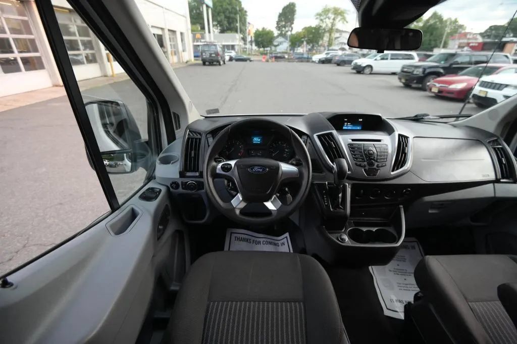 Used 2019 Ford Transit 350 XLT RWD image 38