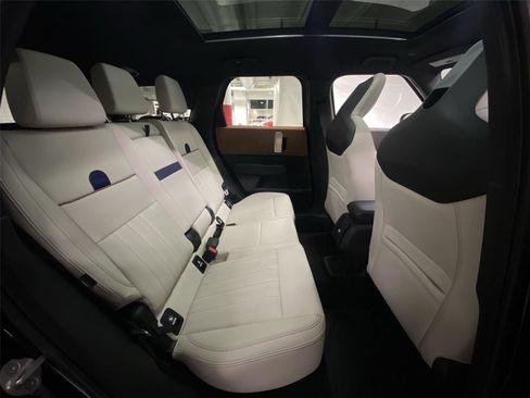 Certified 2025 MINI Cooper Countryman S w/ Comfort Package Max image 29