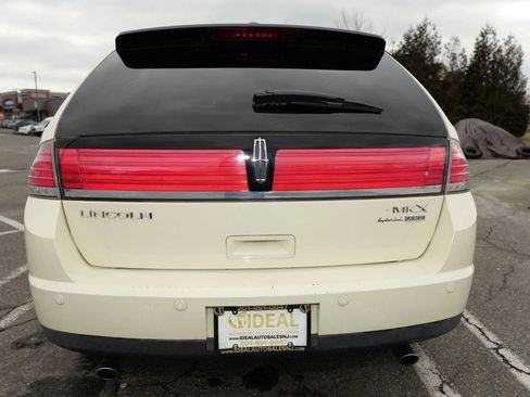 Used 2008 Lincoln MKX AWD image 7