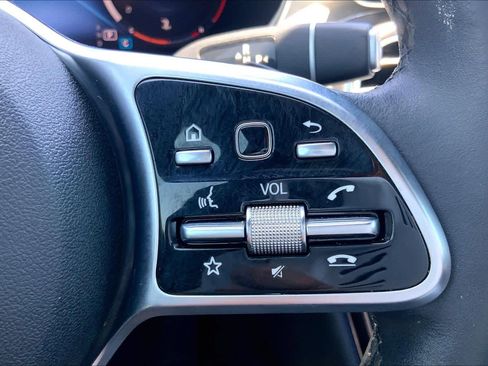 Used 2019 Mercedes-Benz C 300 4MATIC Sedan image 25