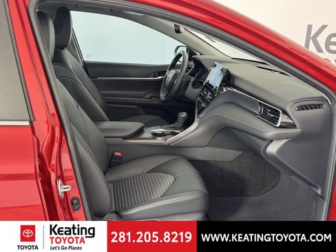 Certified 2023 Toyota Camry SE w/ Convenience Package image 22