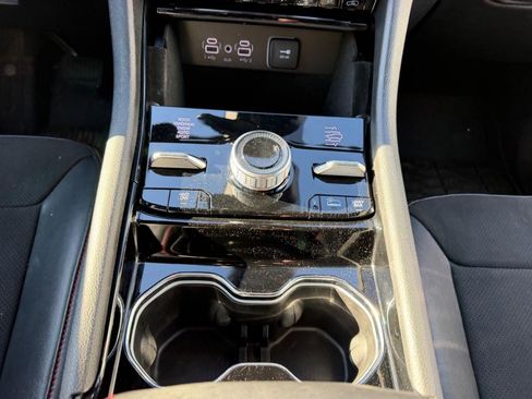 Used 2022 Jeep Grand Cherokee Trailhawk image 16