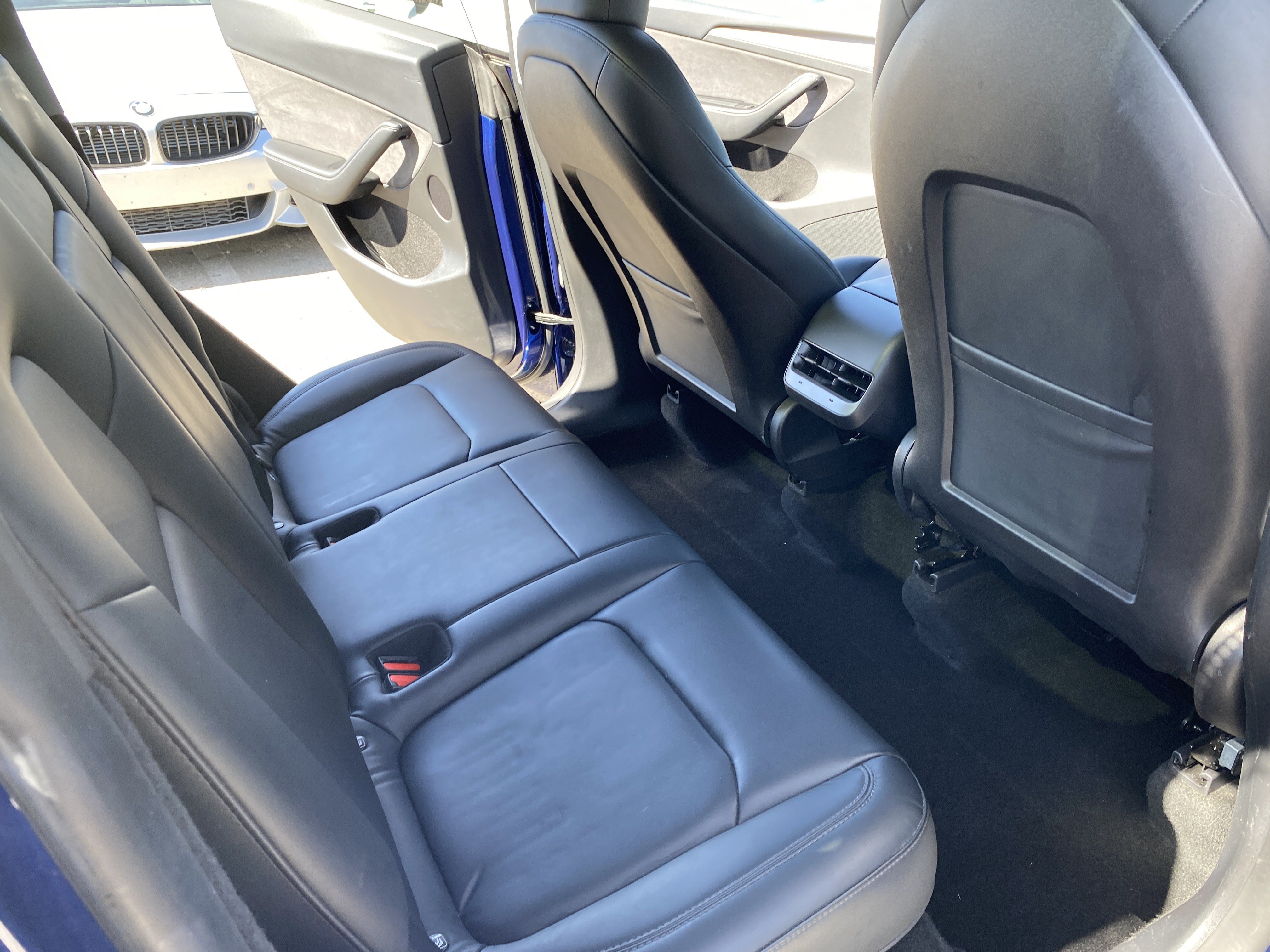 Used 2023 Tesla Model Y Long Range AWD/4WD image 18