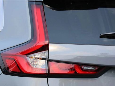 Used 2024 Honda CR-V EX-L image 11