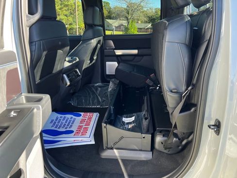 New 2026 Ford F250 Platinum image 44