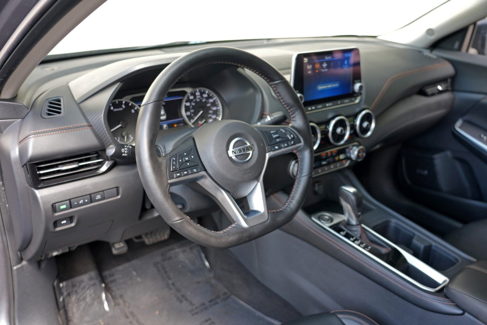 Used 2021 Nissan Sentra SR w/ SR Premium Package FWD image 13