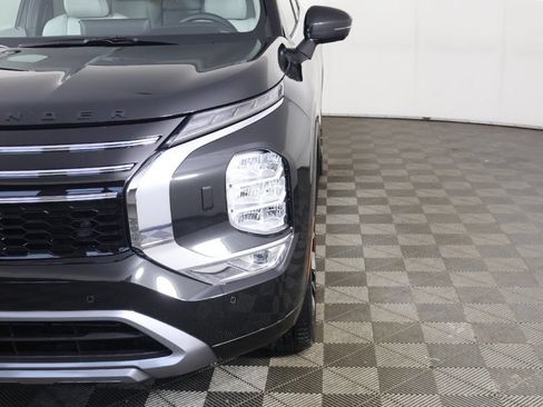 Used 2025 Mitsubishi Outlander SEL AWD/4WD image 17