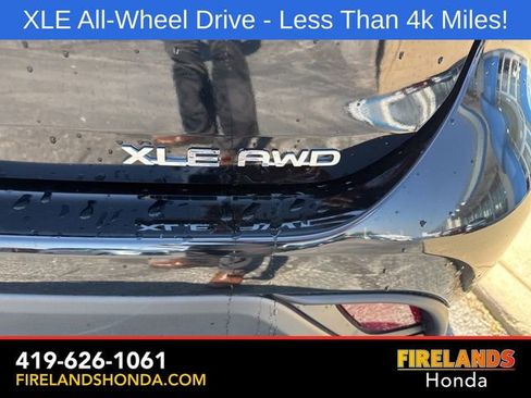 Used 2026 Toyota Highlander XLE AWD/4WD image 47