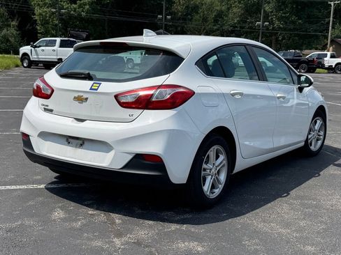 Used 2017 Chevrolet Cruze LT FWD image 6