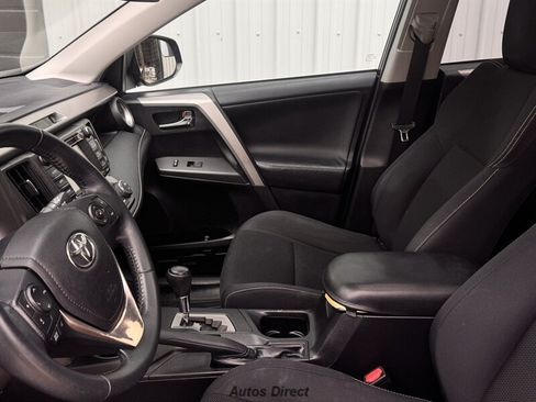 Used 2016 Toyota RAV4 XLE FWD image 18