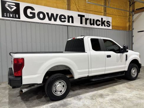 Used 2020 Ford F250 XL w/ Power Equipment Group AWD/4WD image 6