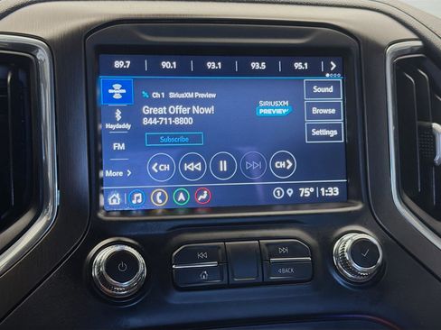 Used 2021 GMC Sierra 1500 AT4 w/ AT4 Premium Package image 9