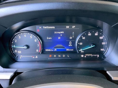 Used 2021 Ford Explorer XLT image 26