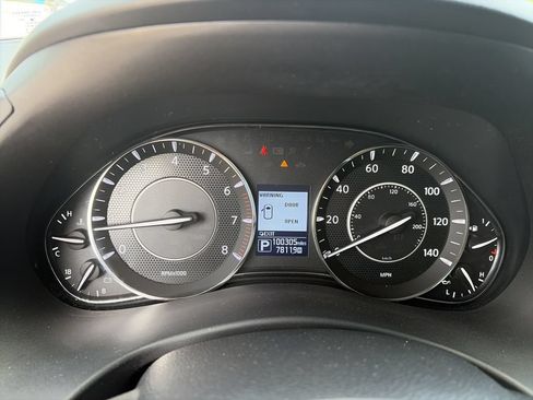 Used 2020 Nissan Armada SL w/ Premium Package RWD image 39