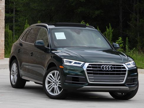 Used 2019 Audi Q5 2.0T Premium Plus w/ Premium Plus Package AWD/4WD image 14