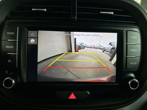 Certified 2024 Kia Soul LX w/ Option Group 015 FWD image 25