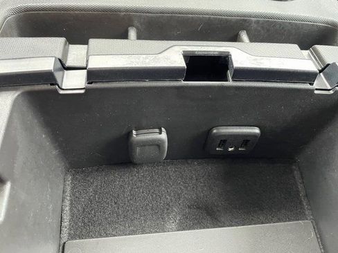 Used 2017 GMC Sierra 2500 SLE image 23