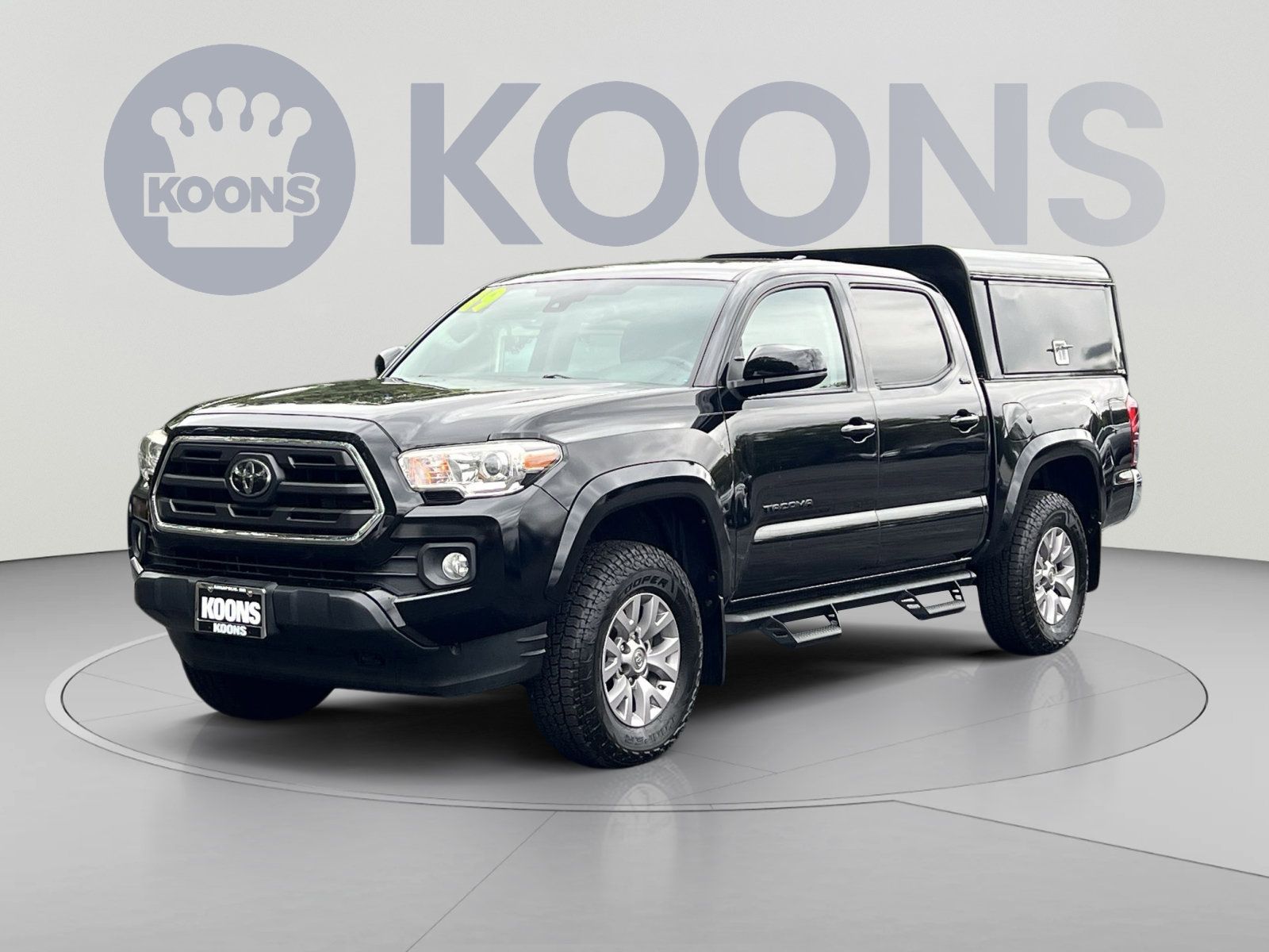 Used 2019 Toyota Tacoma SR5 AWD/4WD image 4