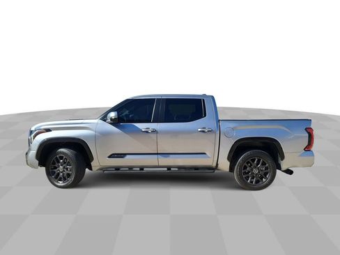 Used 2024 Toyota Tundra Platinum image 5