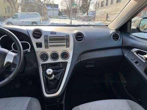 Used 2009 Toyota Matrix XRS image 18