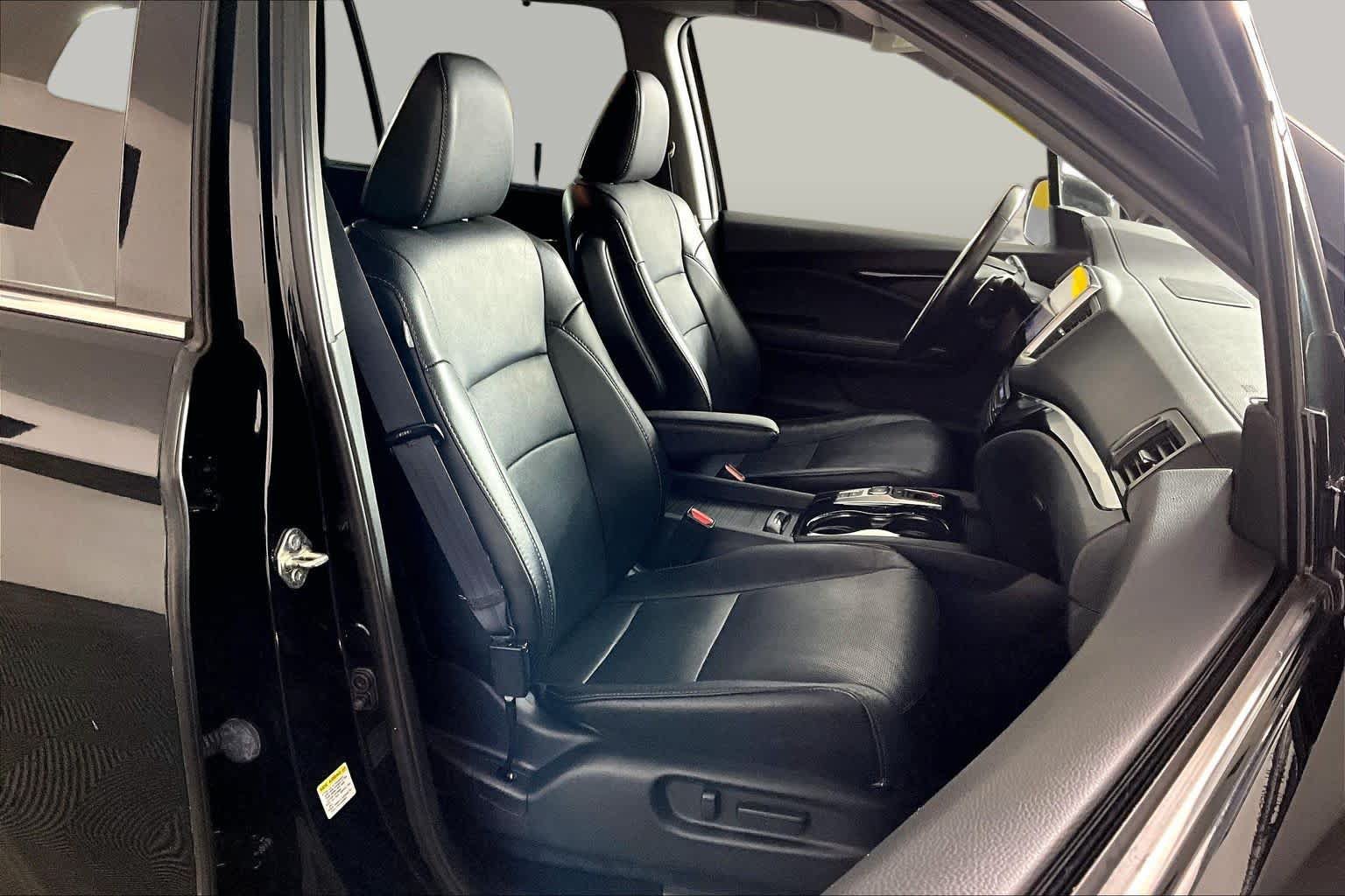 Used 2016 Honda Pilot Elite image 9