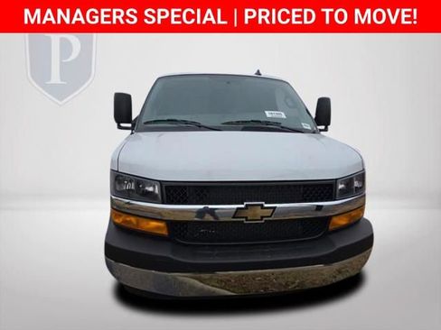 New 2025 Chevrolet Express 3500 w/ Power Convenience Package image 13