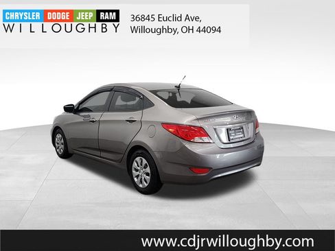 Used 2017 Hyundai Accent SE FWD image 6