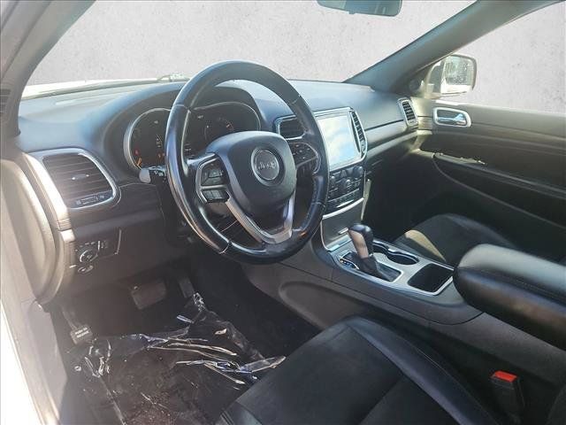 Used 2021 Jeep Grand Cherokee Laredo X AWD/4WD image 11