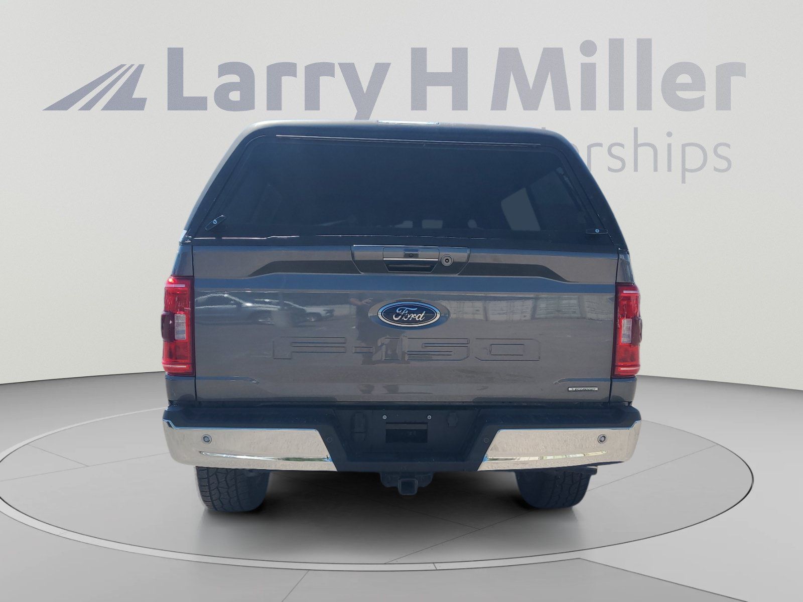 Used 2023 Ford F150 XLT w/ Equipment Group 302A High AWD/4WD image 4