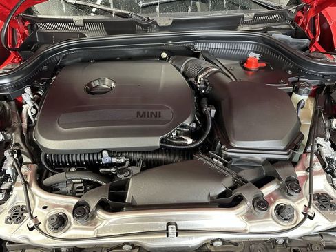 Certified 2025 MINI Cooper 2-Door Hardtop image 9