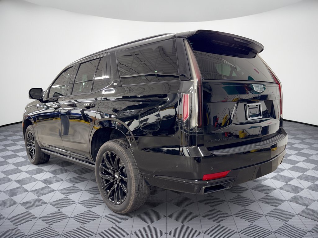 Used 2023 Cadillac Escalade Sport w/ LPO, ONYX Package AWD/4WD image 3