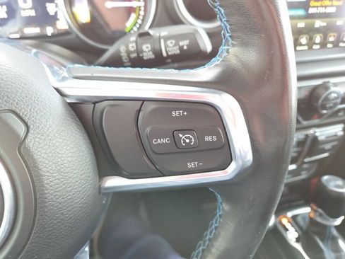 Used 2022 Jeep Wrangler Unlimited Rubicon 4xe w/ Dual Top Group image 56