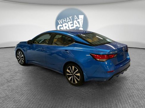 Used 2023 Nissan Sentra SV w/ SV Premium Package FWD image 6