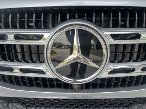 Certified 2025 Mercedes-Benz GLE 450e 4MATIC image 6