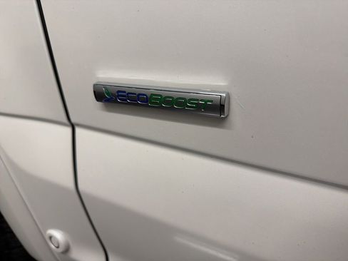 Used 2016 Ford F150 Platinum w/ Equipment Group 701A Luxury AWD/4WD image 43