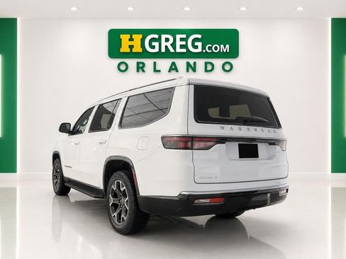 Used 2024 Jeep Wagoneer Series III AWD/4WD image 2