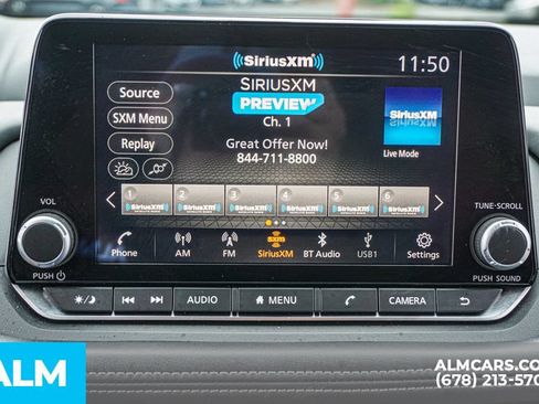 Used 2024 Nissan Rogue SV FWD image 37
