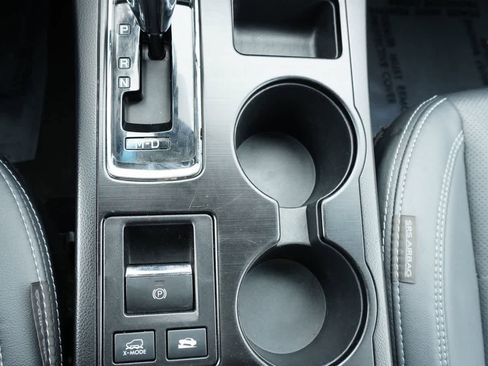 Used 2018 Subaru Outback 3.6R Limited image 36