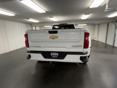 Certified 2024 Chevrolet Silverado 3500 High Country w/ Technology Package AWD/4WD image 7