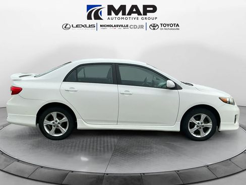 Used 2011 Toyota Corolla S FWD image 6