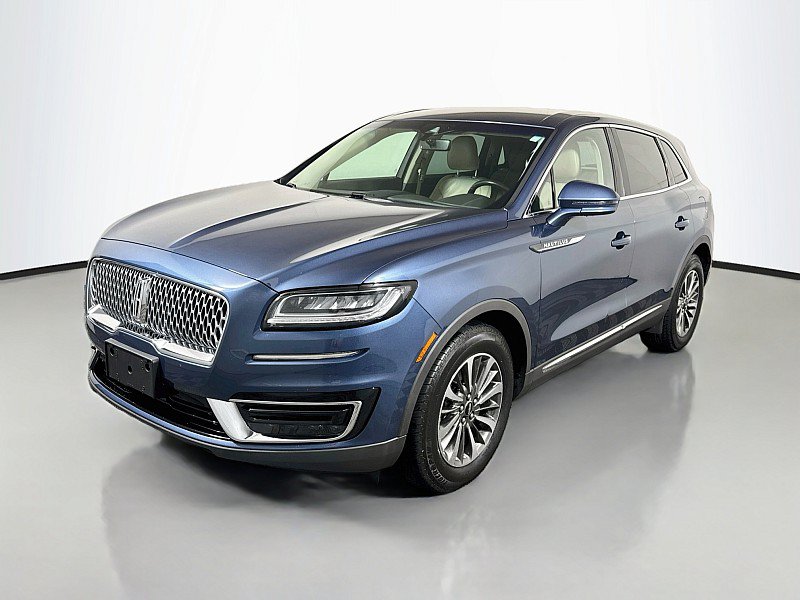 Used 2019 Lincoln Nautilus Select w/ Cargo Utility Package FWD image 3