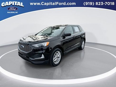 Certified 2024 Ford Edge SEL image 4