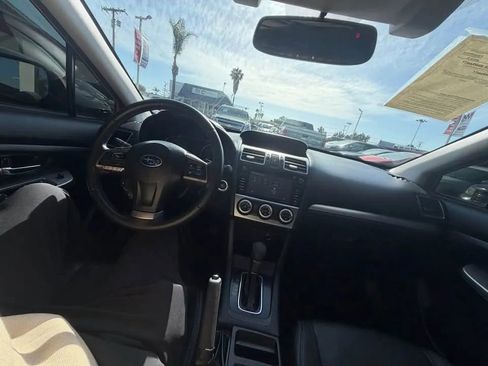 Used 2015 Subaru Crosstrek 2.0i Limited AWD/4WD image 6