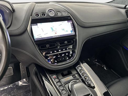 Used 2023 Aston Martin DBX AWD/4WD image 21