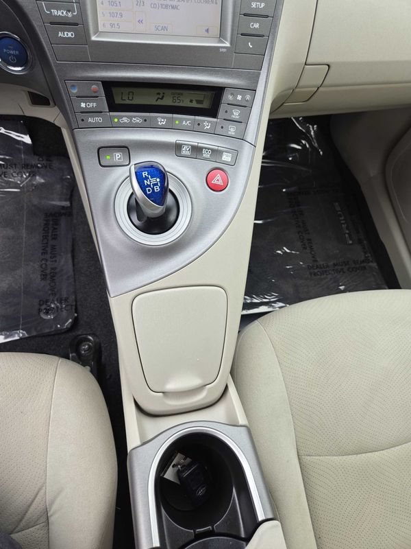 Used 2013 Toyota Prius Two FWD image 24
