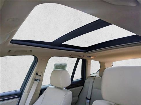 Used 2015 BMW X3 xDrive28d image 15