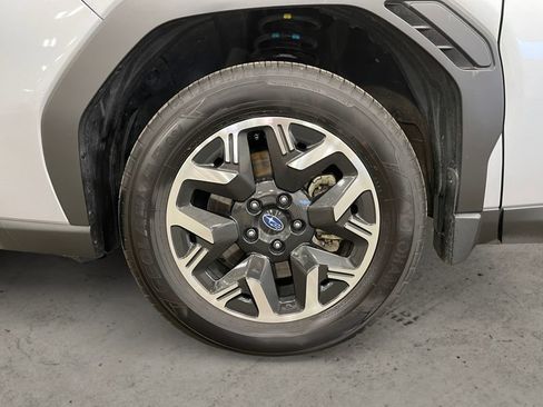 Certified 2025 Subaru Forester Premium image 16