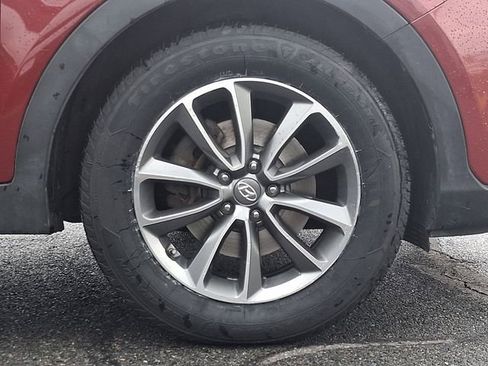 Used 2018 Hyundai Santa Fe SE AWD/4WD image 8